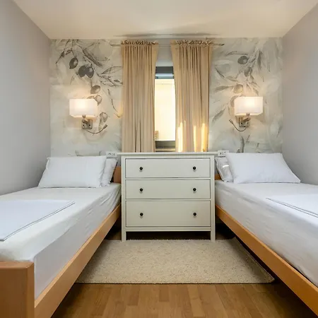 Altalea Apartamento *